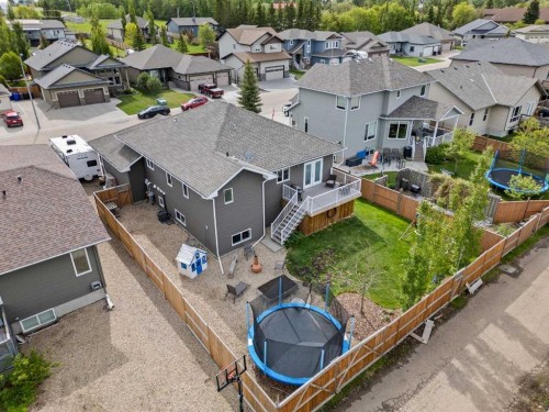 6 Vantage Crescent, Olds, AB 