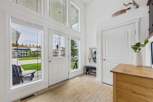 6 Vantage Crescent, Olds, AB 
