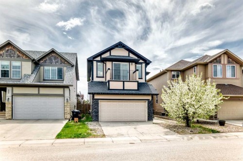 196 Cranberry Circle Se, Calgary, AB - Outdoor With Facade