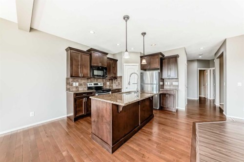 196 Cranberry Circle Se, Calgary, AB - Indoor Photo Showing Kitchen With Upgraded Kitchen