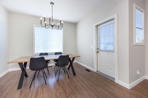 82-300 Marina Drive, Chestermere, AB - Indoor Photo Showing Dining Room