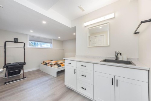 82-300 Marina Drive, Chestermere, AB - Indoor