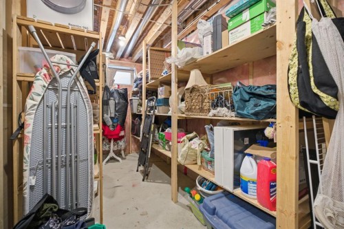157 Cranberry Square Se, Calgary, AB - Indoor With Storage