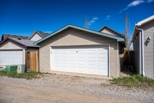 157 Cranberry Square Se, Calgary, AB - Outdoor