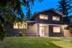 7319 Keewatin Street SW Calgary, AB T2V 2M6