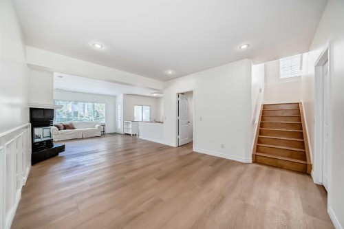 243 Mt Assiniboine Circle Se, Calgary, AB - Indoor