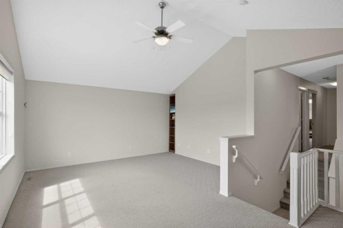 98 Cougarstone Close Sw, Calgary, AB - Indoor Photo Showing Other Room