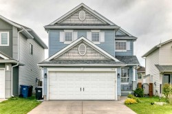 144 Douglas Ridge Circle SE Calgary, AB T3M 3C2