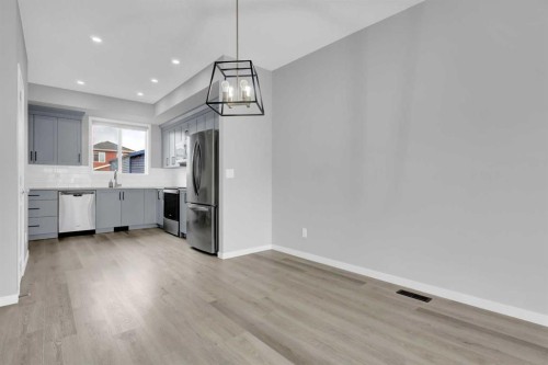 228 Cornerstone Grove Ne, Calgary, AB - Indoor Photo Showing Kitchen