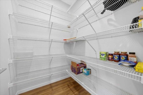 10 Lucas Close Nw, Calgary, AB - Indoor With Storage