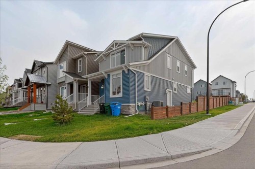 10 Lucas Close Nw, Calgary, AB - Outdoor With Facade