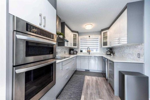 23 Falsby Place Ne, Calgary, AB - Indoor Photo Showing Kitchen