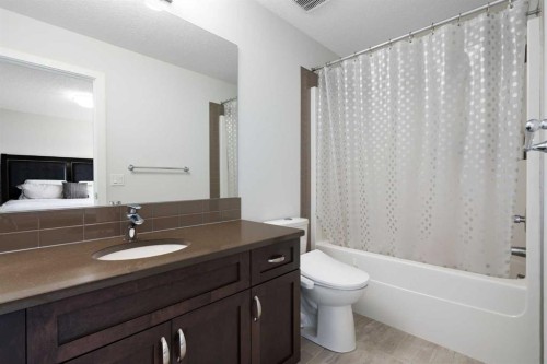 280 Cornerstone Passage Ne, Calgary, AB - Indoor Photo Showing Bathroom
