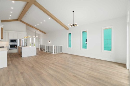 267 Muirfield Crescent, Lyalta, AB - Indoor Photo Showing Kitchen