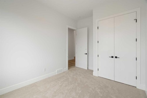 267 Muirfield Crescent, Lyalta, AB - Indoor Photo Showing Other Room