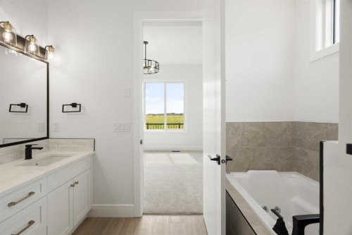 267 Muirfield Crescent, Lyalta, AB - Indoor Photo Showing Bathroom