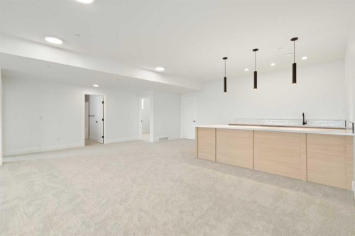 267 Muirfield Crescent, Lyalta, AB - Indoor Photo Showing Other Room