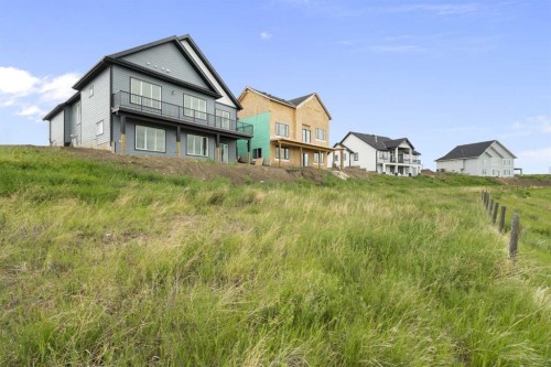267 Muirfield Crescent, Lyalta, AB - Outdoor
