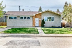 5617 51 Street Olds, AB T4H 1H9