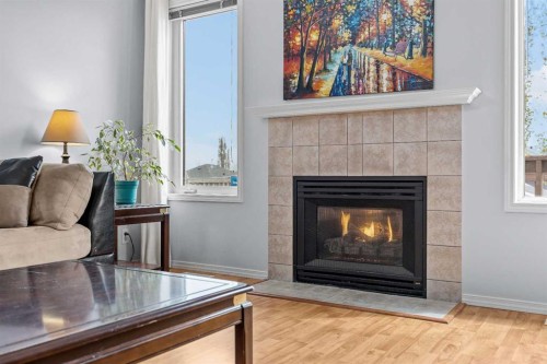 99 Hidden Crescent Nw, Calgary, AB 