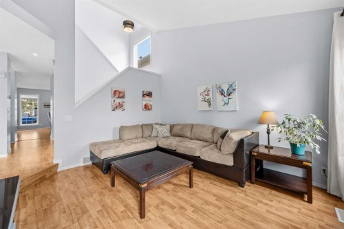 99 Hidden Crescent Nw, Calgary, AB 