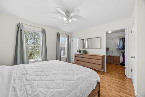99 Hidden Crescent Nw, Calgary, AB 