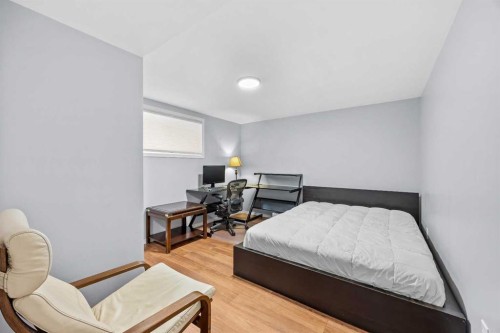 99 Hidden Crescent Nw, Calgary, AB 