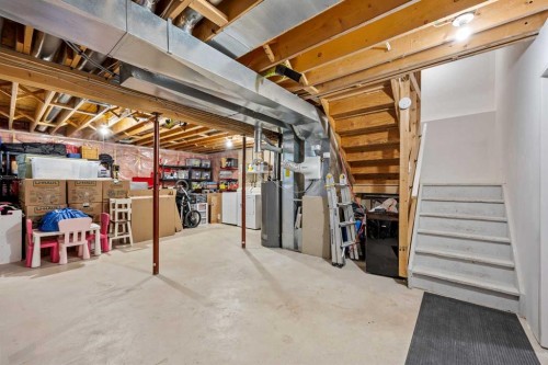 99 Hidden Crescent Nw, Calgary, AB 
