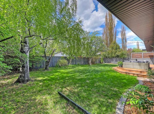 907 Kerfoot Crescent Sw, Calgary, AB - Outdoor