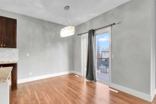 197 Royal Crest View Nw, Calgary, AB - Indoor