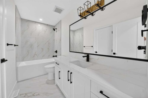 8 Ranchers Meadows, Okotoks, AB - Indoor Photo Showing Other Room