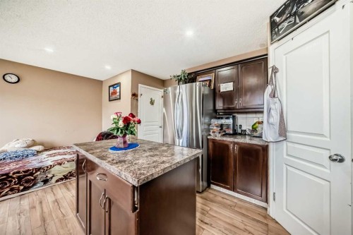 1066 Taradale Drive Ne, Calgary, AB - Indoor Photo Showing Kitchen