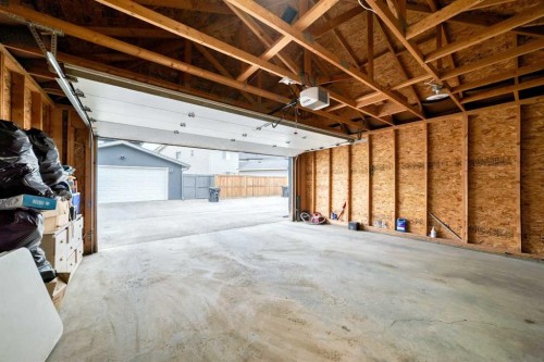 1066 Taradale Drive Ne, Calgary, AB - Indoor
