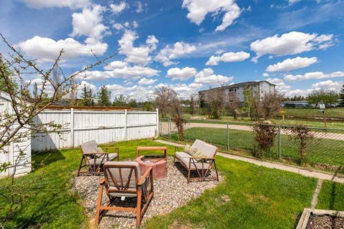 202 Willowbrook Close Nw, Airdrie, AB - Outdoor With View