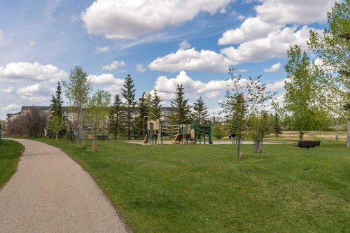 202 Willowbrook Close Nw, Airdrie, AB - Outdoor With View