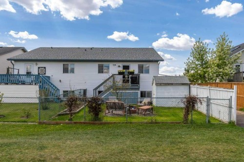202 Willowbrook Close Nw, Airdrie, AB - Outdoor With Deck Patio Veranda