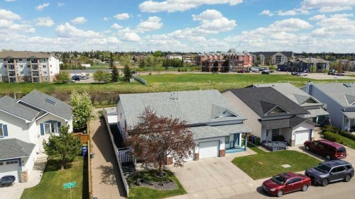 202 Willowbrook Close Nw, Airdrie, AB - Outdoor