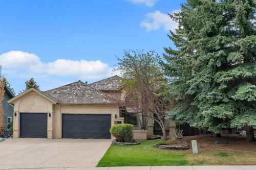 19 Coach Gate Way Sw, Calgary, AB - Outdoor