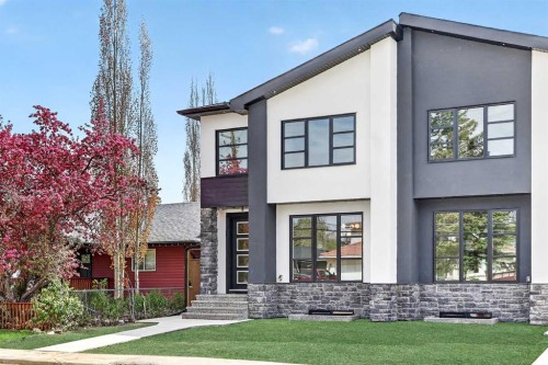 8519 48 Avenue Nw, Calgary, AB - Outdoor