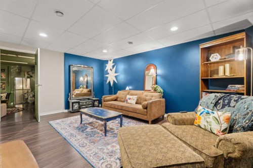 43 Westridge Drive, Okotoks, AB - Indoor