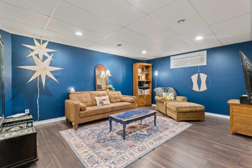 43 Westridge Drive, Okotoks, AB - Indoor