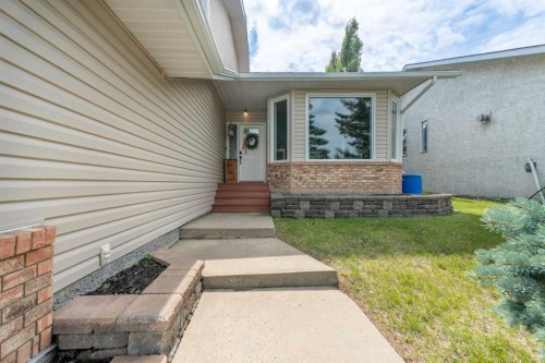 43 Westridge Drive, Okotoks, AB - Outdoor With Exterior