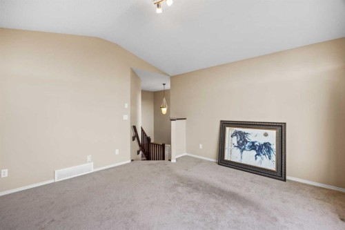 38 Westmount Way, Okotoks, AB 