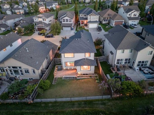 38 Westmount Way, Okotoks, AB 