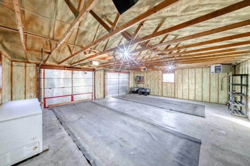 32276 Highway 2 A, Rural Mountain View County, AB 