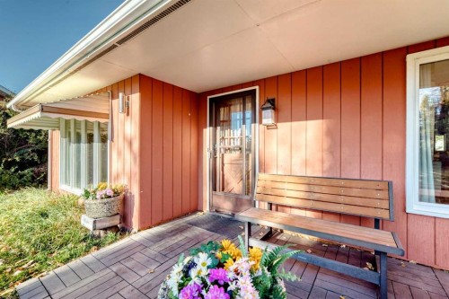 32276 Highway 2 A, Rural Mountain View County, AB 