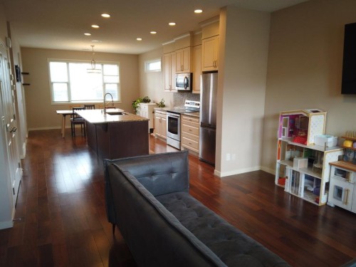 2064 New Brighton Grove Se, Calgary, AB - Indoor
