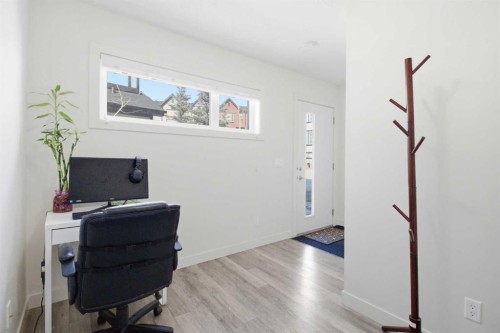 402-11 Evanscrest Mews Nw, Calgary, AB - Indoor