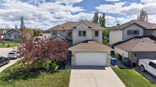 240 Cove Drive, Chestermere, AB - Outdoor With Facade