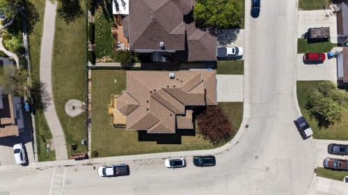 240 Cove Drive, Chestermere, AB - 